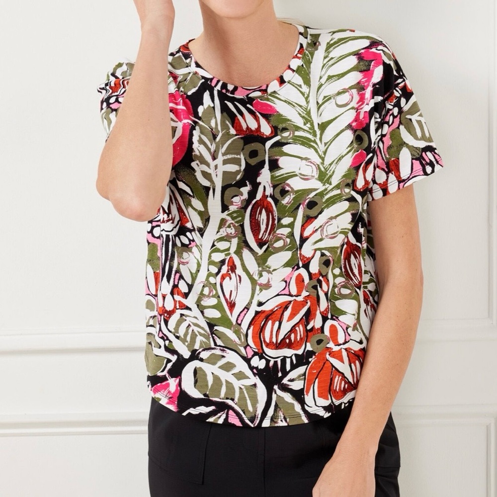 T by Talbots Abstract Foliage Short-Sleeve. Size XS. NWT